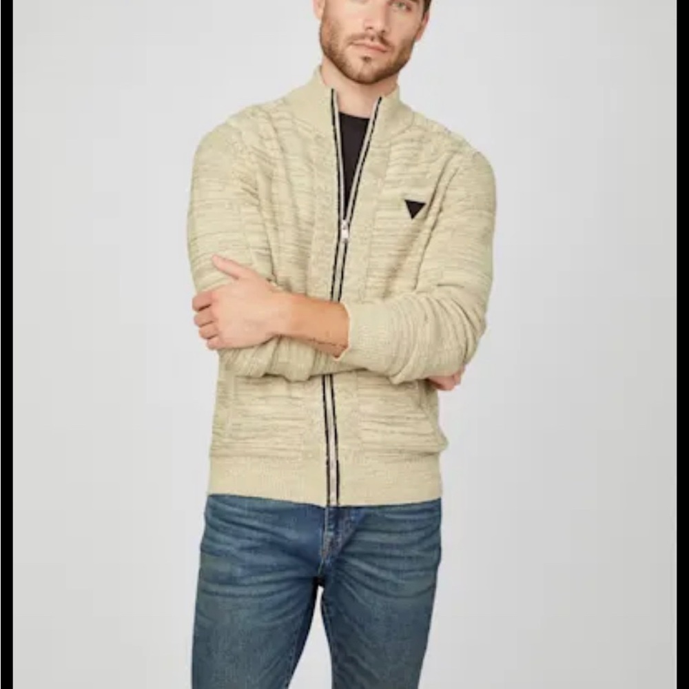 Guess Chuck Mock Zip Sweater brand new with tags